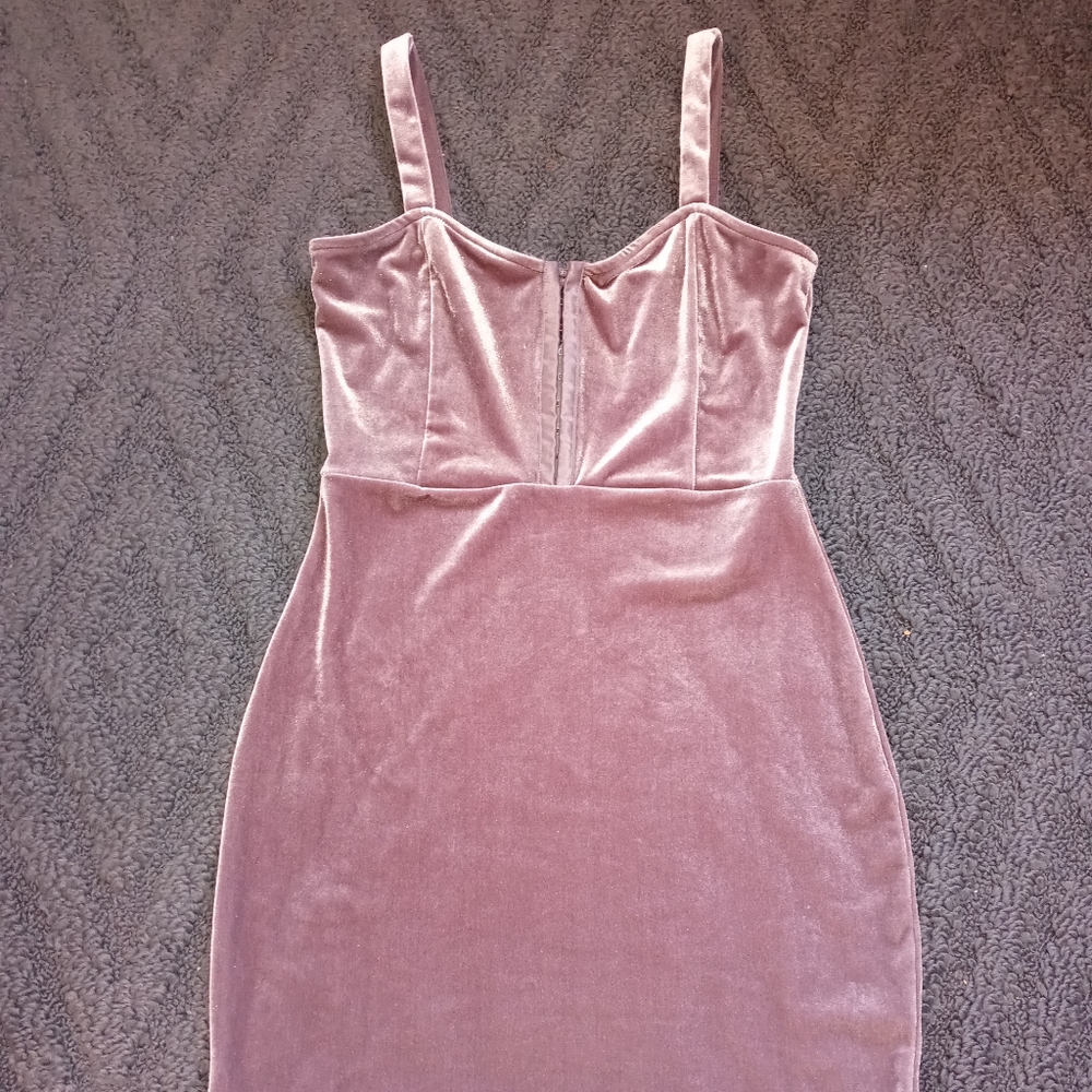 LAVENDER TIGHT DRESS - Picture 7 of 10